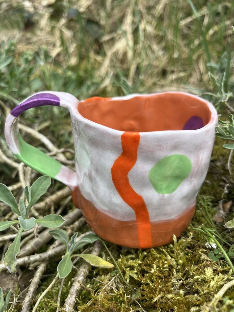 Grande tasse artisanale "Au coin du feu" multicolore – Image 2